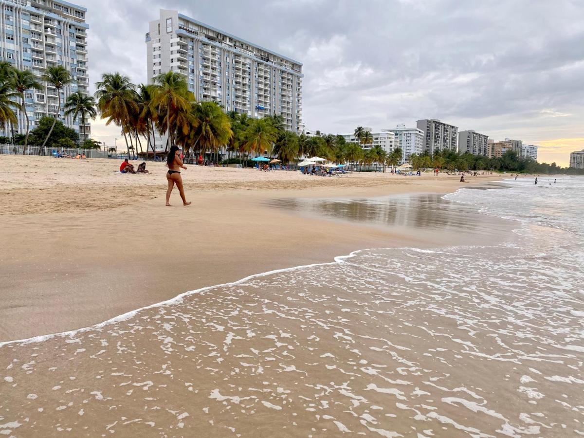 Hobie Oceanfront Apartment At Isla Verde Сан-Хуан Экстерьер фото